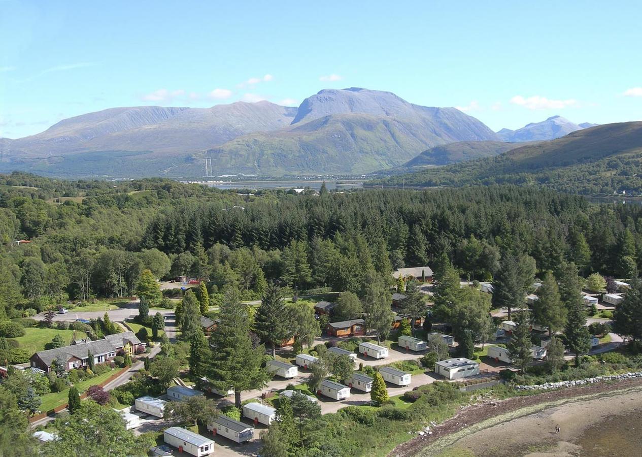 Linnhe Lochside Holidays Corpach Exterior photo